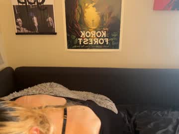 Ryn_Michele Chaturbate stream image from February 01, 2025