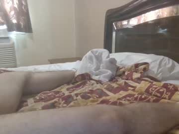 Senpaislilminx Chaturbate stream image from February 01, 2025