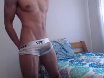 Whiteboymask Chaturbate stream image from February 01, 2025