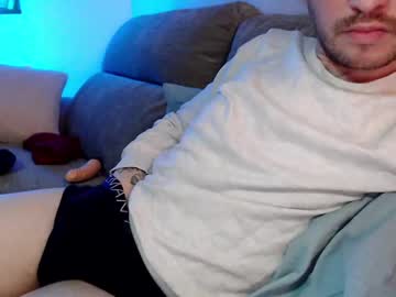 Baguettexfrench Chaturbate stream image from February 01, 2025