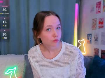 Fly_Best Chaturbate stream image from February 01, 2025
