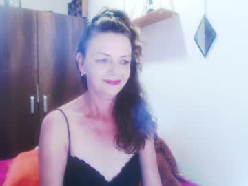 Gloriawhitte7 Chaturbate stream image from February 01, 2025