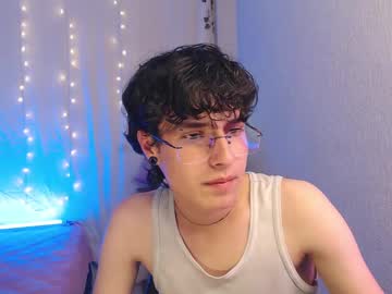Jeam_Hot Chaturbate stream image from February 01, 2025