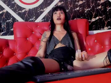 Nailahard Chaturbate stream image from February 01, 2025