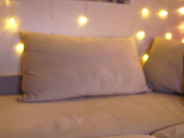 Omg_Pie Chaturbate stream image from February 01, 2025