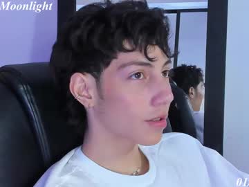 Philipe_Moonlight Chaturbate stream image from February 01, 2025