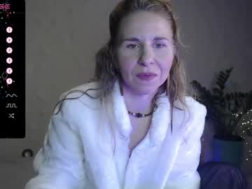 Violetplath Chaturbate stream image from February 01, 2025
