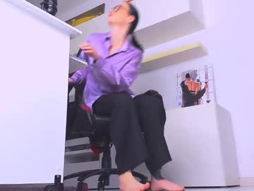 Meganstones Chaturbate stream image from February 01, 2025