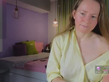 Janepearl Chaturbate stream image from February 01, 2025
