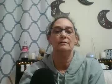 Sassygurl24 Chaturbate stream image from February 01, 2025