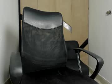 Danielclarton Chaturbate stream image from February 02, 2025