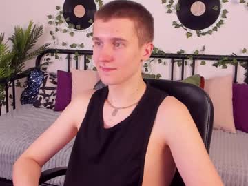 Artiedamon Chaturbate stream image from February 02, 2025