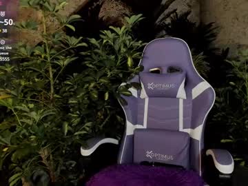 Harimoon Chaturbate stream image from February 02, 2025