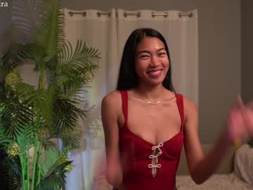 Littlemiss_Kira Chaturbate stream image from February 02, 2025