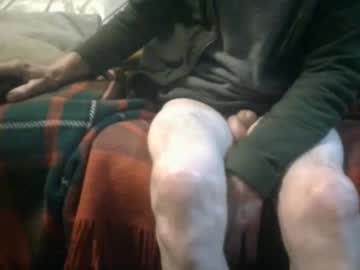 Hugenob4u Chaturbate stream image from February 02, 2025