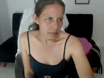 Karlye_Hot Chaturbate stream image from February 02, 2025