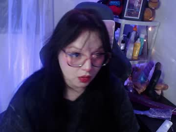 Lilomoon69 Chaturbate stream image from February 02, 2025