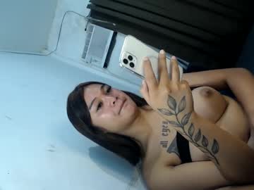Nikitadragunxxx Chaturbate stream image from February 02, 2025