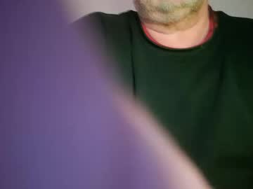 Creems2 Chaturbate stream image from February 02, 2025
