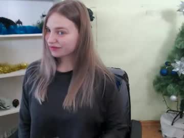 Klerkarina Chaturbate stream image from February 02, 2025