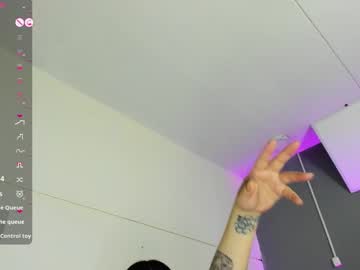 Liily_Moore Chaturbate stream image from February 02, 2025