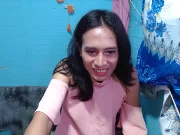 Rhianesassy Chaturbate stream image from February 02, 2025