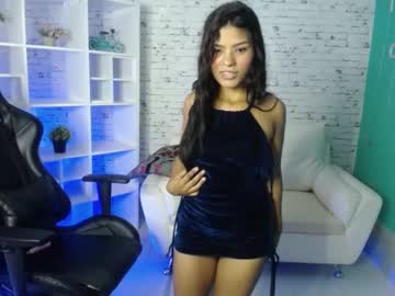 Mia_Ynocolucci Chaturbate stream image from February 02, 2025