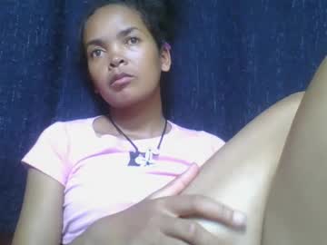 Rosia685234 Chaturbate stream image from February 02, 2025