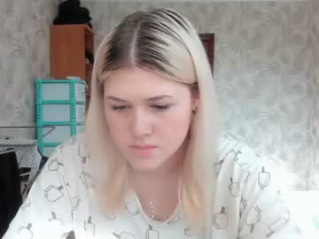 Lina_Kisss Chaturbate stream image from February 02, 2025