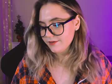 Diana_Floweri Chaturbate stream image from February 02, 2025