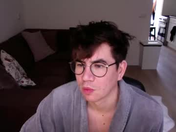 Jjd8 Chaturbate stream image from February 02, 2025