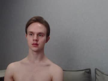 Angelraaay Chaturbate stream image from February 02, 2025