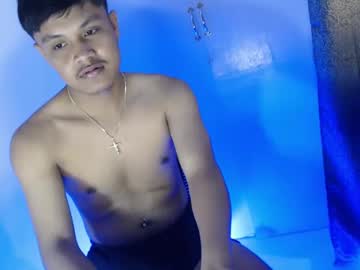 Brylonkenxxx Chaturbate stream image from February 02, 2025