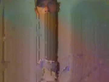 Hugeupyou42015 Chaturbate stream image from February 02, 2025