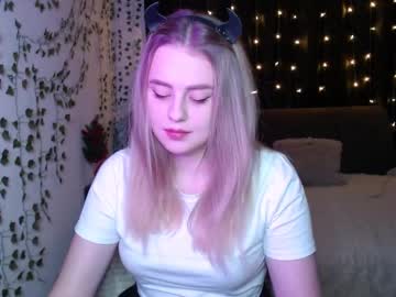 Sofia_Rosemary Chaturbate stream image from February 02, 2025