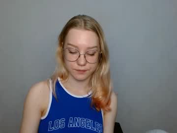 Abbymoore__ Chaturbate stream image from February 02, 2025