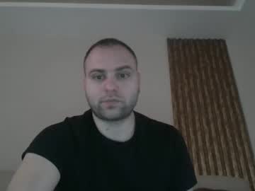 Shmele_04 Chaturbate stream image from February 02, 2025