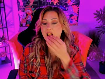 Sarahholly Chaturbate stream image from February 02, 2025