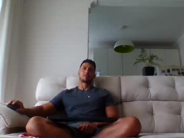 Sexymorenoxxx Chaturbate stream image from February 02, 2025