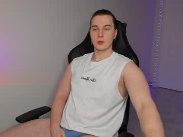 Vincent__Strong Chaturbate stream image from February 02, 2025