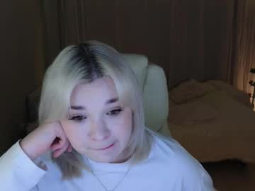 White_Misa Chaturbate stream image from February 02, 2025