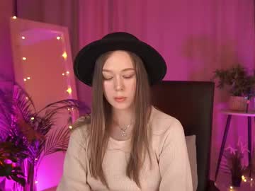 Camillahartman Chaturbate stream image from February 02, 2025
