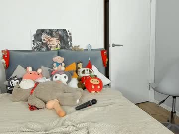 Jenie_Fire Chaturbate stream image from February 02, 2025
