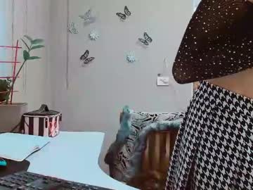 Rosa843850 Chaturbate stream image from February 02, 2025