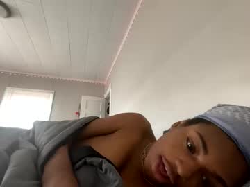 Sexoxoebony Chaturbate stream image from February 02, 2025