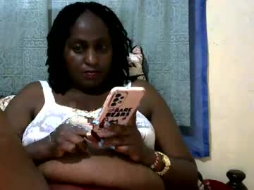 Pretty_Bubbly Chaturbate stream image from February 02, 2025