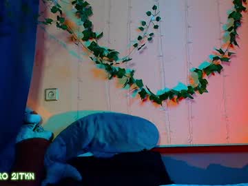Trickykitsune Chaturbate stream image from February 02, 2025