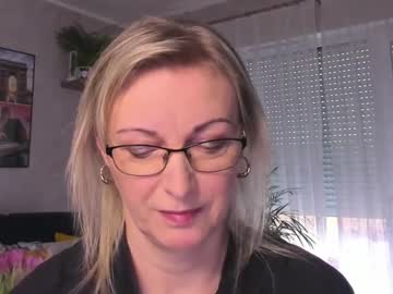 Xvanessalove Chaturbate stream image from February 02, 2025