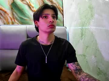 Apolo01_ Chaturbate stream image from February 02, 2025