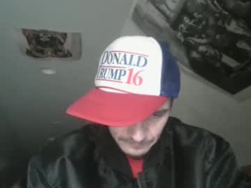 Bennymn Chaturbate stream image from February 02, 2025